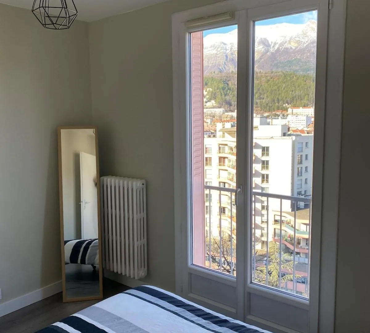 T3 Lumineux - 4 Personnes - Parking Et Wi-Fi Apartment Gap