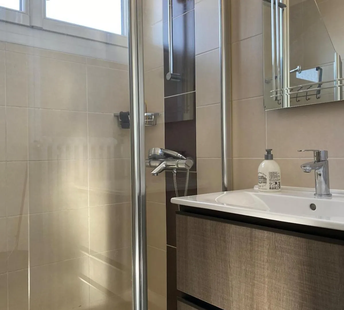 T3 Lumineux - 4 Personnes - Parking Et Wi-Fi Apartment Gap